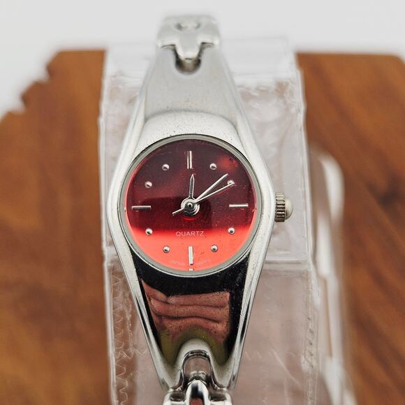 Silver Tone Quartz Bracelet Link Watch Red Dial Casual Elevated Y2K Everyday - Picture 2 of 7